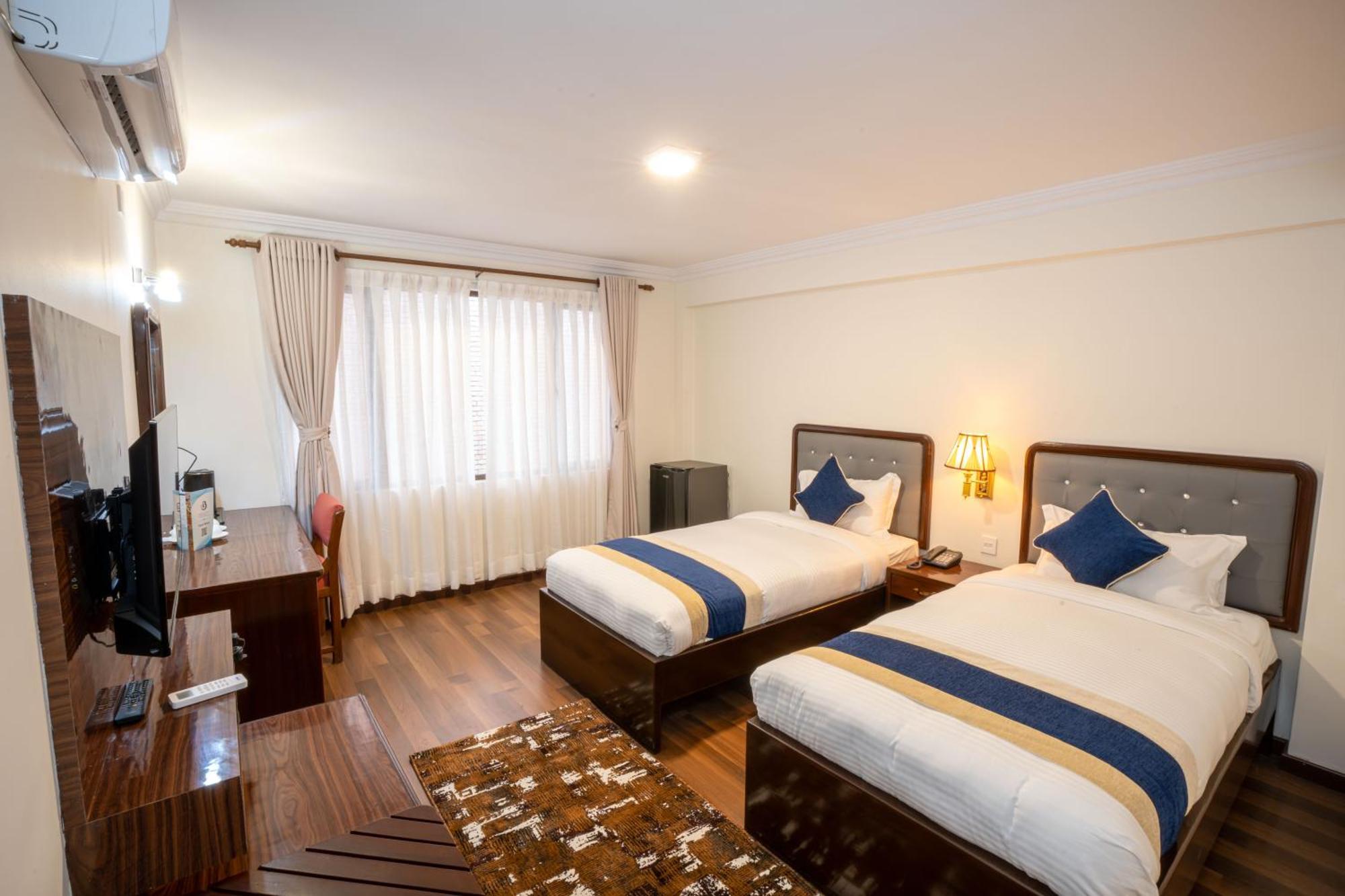 Kathmandu Business Hotel Ngoại thất bức ảnh