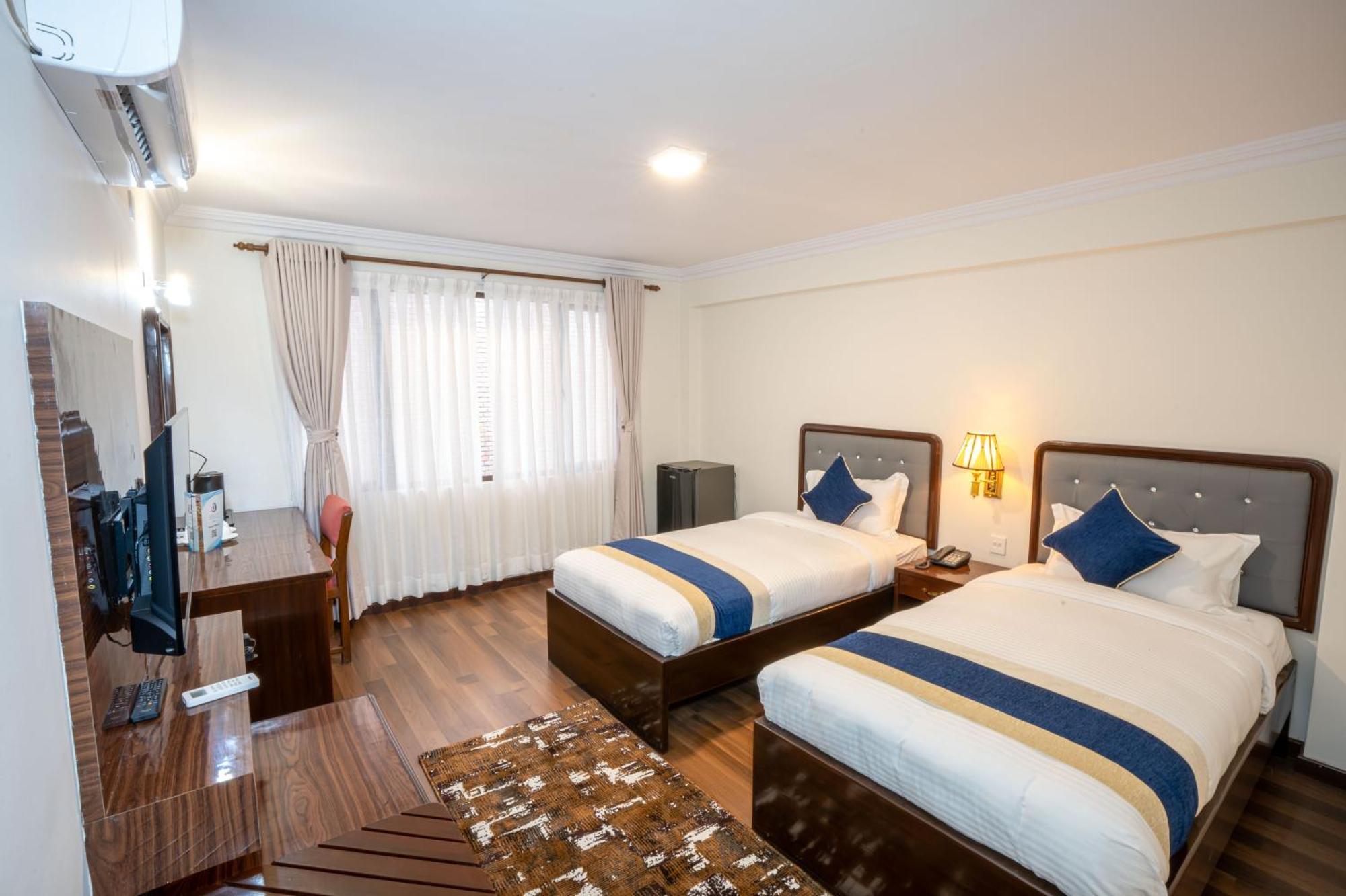 Kathmandu Business Hotel Ngoại thất bức ảnh