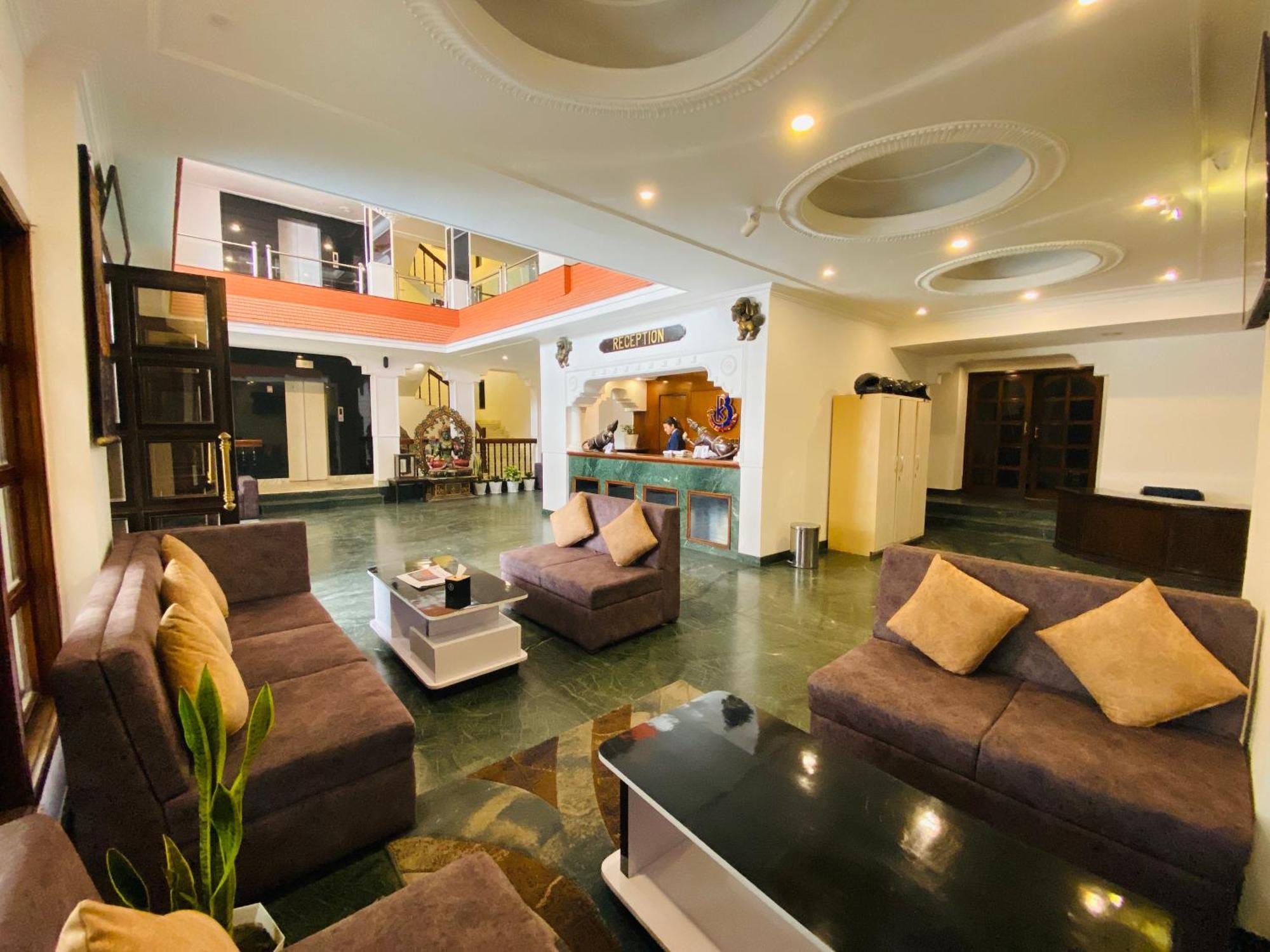 Kathmandu Business Hotel Ngoại thất bức ảnh
