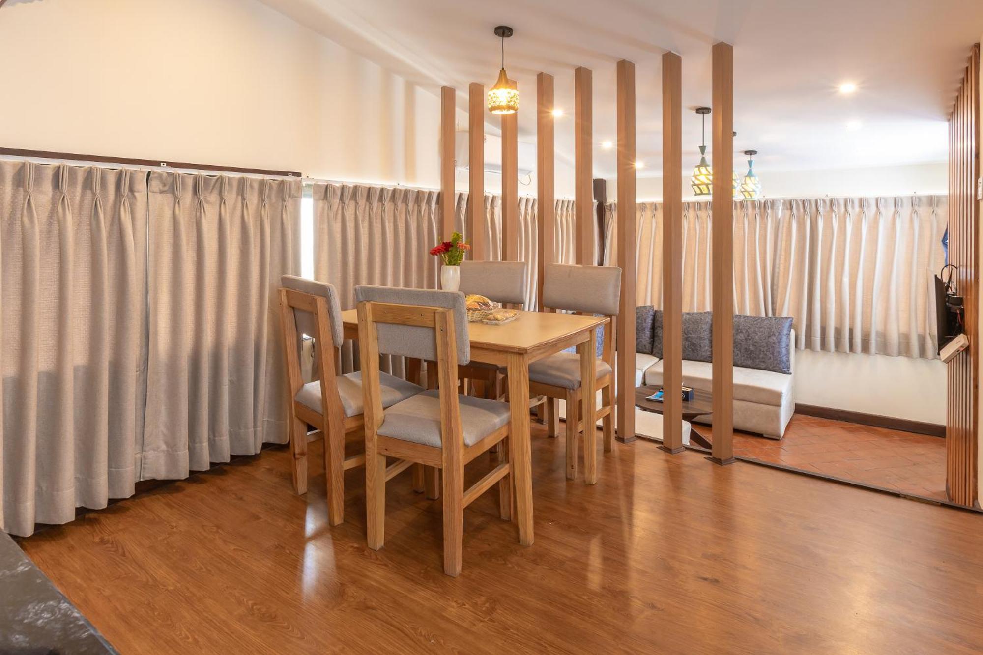 Kathmandu Business Hotel Ngoại thất bức ảnh