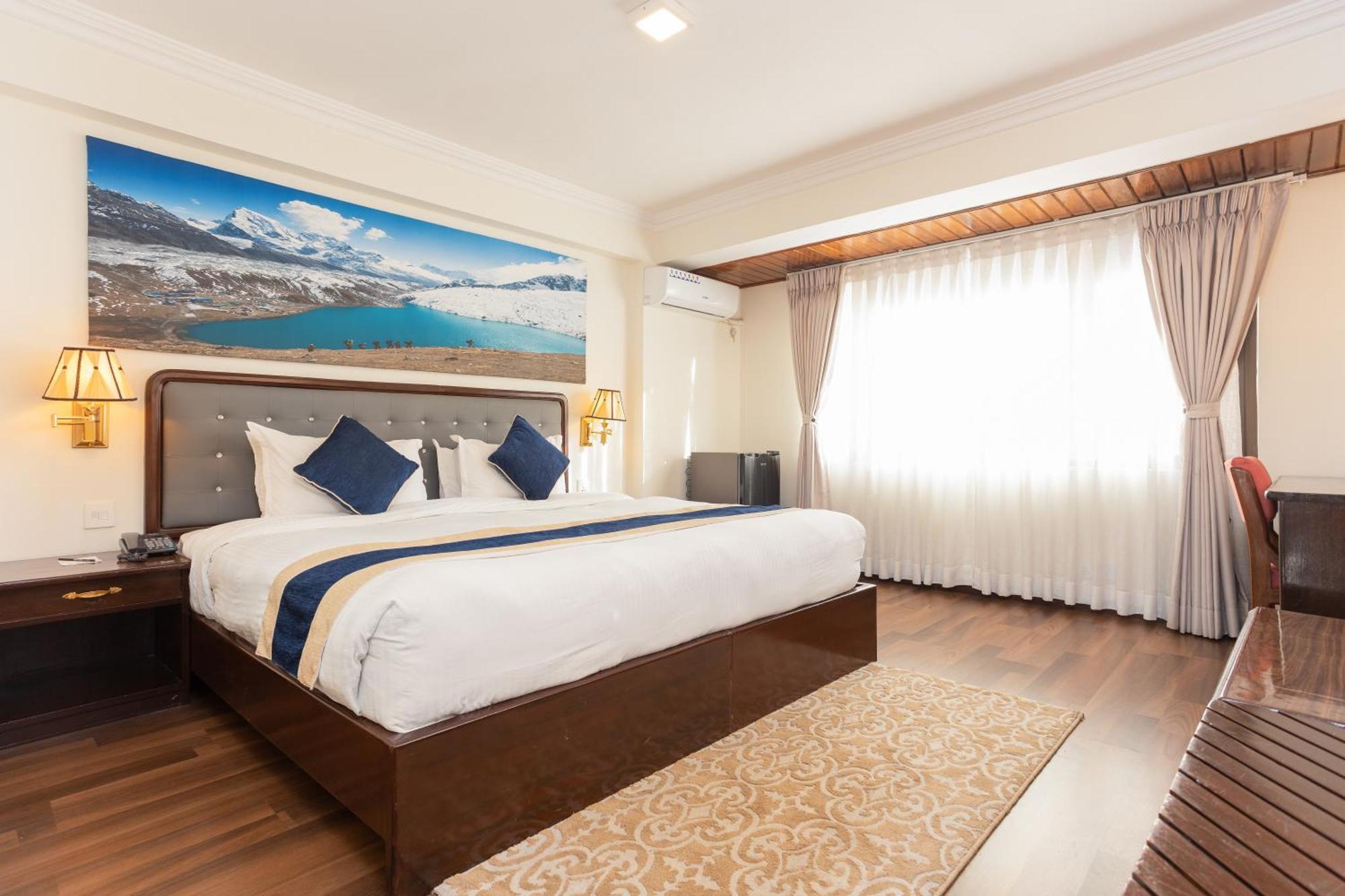 Kathmandu Business Hotel Ngoại thất bức ảnh